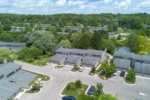 690 Peninsula Ct, Ann Arbor, MI 48105 - Photo 51