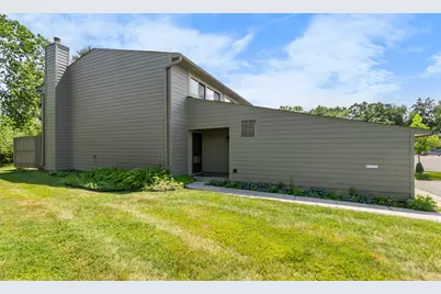 690 Peninsula Court, Ann Arbor, MI 48105 - Photo 5