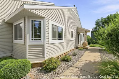 6440 Stoney Creek Court, Hudsonville, MI 49426 - Photo 3