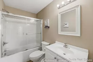 6440 Stoney Creek Ct, Hudsonville, MI 49426 - Photo 37
