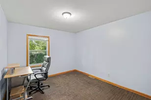 4704 Rohr Rd, Lake Orion, MI 48359 - Photo 13
