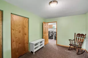 4704 Rohr Rd, Lake Orion, MI 48359 - Photo 9