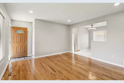 4813 Lutz Drive, Warren, MI 48092 - Photo 5