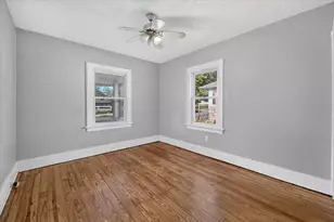 303 E Prospect St, Jackson, MI 49203 - Photo 17