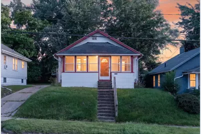 303 E Prospect Street, Jackson, MI 49203 - Photo 1