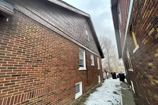 9400 Mendota St, Detroit, MI 48204 - Photo 3