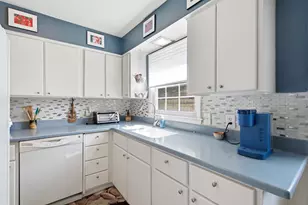 6905 Shoreham St, Portage, MI 49024 - Photo 11