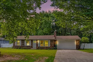 10211 Almena Dr, Kalamazoo, MI 49009 - Photo 1