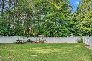 10211 Almena Dr, Kalamazoo, MI 49009 - Photo 31