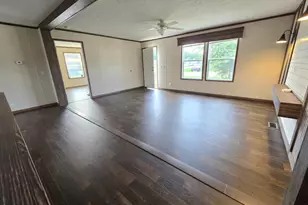 248 Taffy Ln, Muskegon, MI 49442 - Photo 5