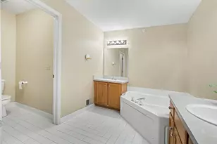 2737 Barclay Wy, Ann Arbor, MI 48105 - Photo 11