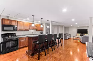 22390 Diamond Ct, Farmington Hills, MI 48335 - Photo 31
