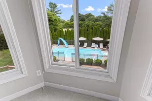 22390 Diamond Ct, Farmington Hills, MI 48335 - Photo 25
