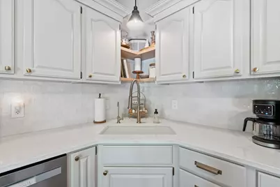 70070 2nd Avenue, South Haven, MI 49090 - Photo 15