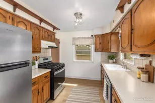 2855 Gerald Ave NE, Grand Rapids, MI 49505 - Photo 9