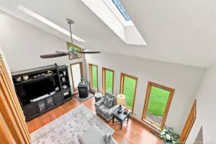 10767 Meadowbrook Ct, Berrien Springs, MI 49103 - Photo 23