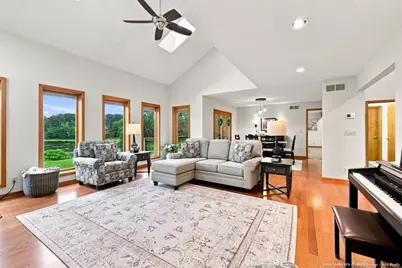 10767 Meadowbrook Court, Berrien Springs, MI 49103 - Photo 9