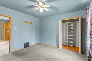 217 N Franklin St, Zeeland, MI 49464 - Photo 27