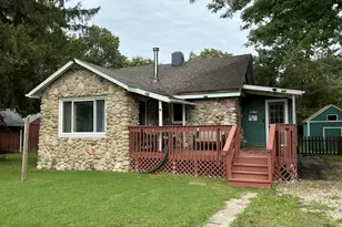 82248 45th Ave, Coloma, MI 49038 - Photo 3