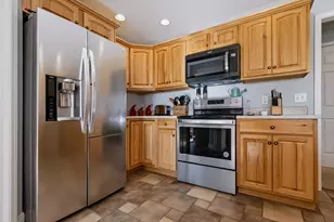 707 Tulip Dr, Three Oaks, MI 49128 - Photo 13