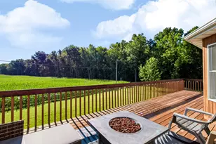 707 Tulip Dr, Three Oaks, MI 49128 - Photo 37