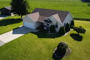 707 Tulip Dr, Three Oaks, MI 49128 - Photo 49