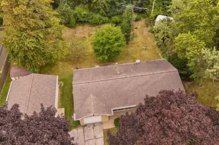 2197 Ann Dr, Saint Joseph, MI 49085 - Photo 5