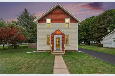 817 W Hanover Street, Marshall, MI 49068 - Photo 1