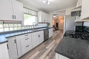 201 Randolph St, Bangor, MI 49013 - Photo 11