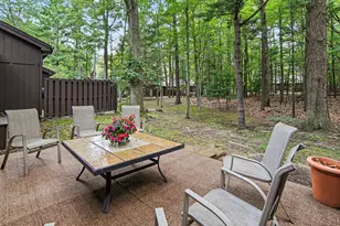 692 Pineway Dr, Norton Shores, MI 49441 - Photo 17