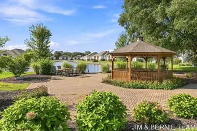 3042 W Crystal Waters Drive #6, Holland, MI 49424 - Photo 3