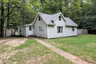 1466 Scenic Dr, Muskegon, MI 49445 - Photo 1