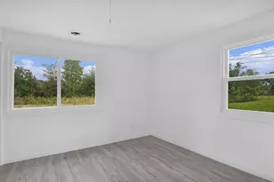 2759 N M-140, Watervliet, MI 49098 - Photo 9