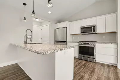 2559 Hunters Run, Kalamazoo, MI 49048 - Photo 7
