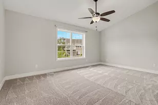 2559 Hunters Run, Kalamazoo, MI 49048 - Photo 11