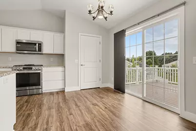 2559 Hunters Run, Kalamazoo, MI 49048 - Photo 5