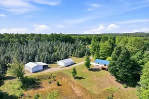 145 S 35 Rd, Cadillac, MI 49601 - Photo 9