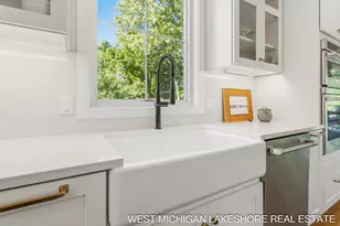 3260 Lorrimar Ln, Saugatuck, MI 49453 - Photo 15