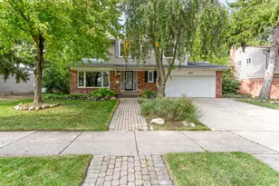 1698 Lexington St, Plymouth, MI 48170 - Photo 3