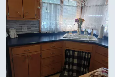 419 N Washington Avenue, Ludington, MI 49431 - Photo 9
