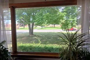 419 N Washington Ave, Ludington, MI 49431 - Photo 27