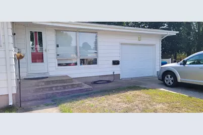 419 N Washington Avenue, Ludington, MI 49431 - Photo 5
