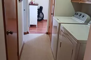 419 N Washington Ave, Ludington, MI 49431 - Photo 19