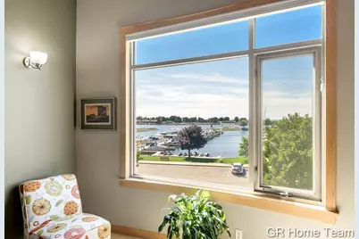 105 W Danaher Street #201, Ludington, MI 49431 - Photo 21