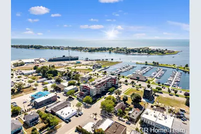 105 W Danaher Street #201, Ludington, MI 49431 - Photo 61