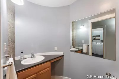 105 W Danaher Street #201, Ludington, MI 49431 - Photo 39