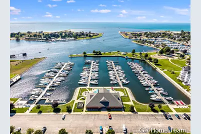 105 W Danaher Street #201, Ludington, MI 49431 - Photo 57