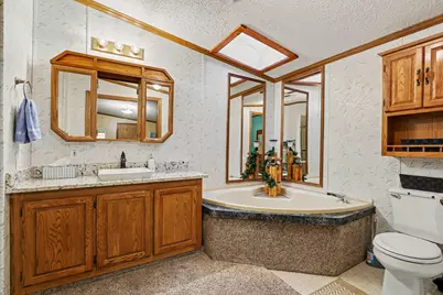 15877 Cottonwood Avenue, Cedar Springs, MI 49319 - Photo 13