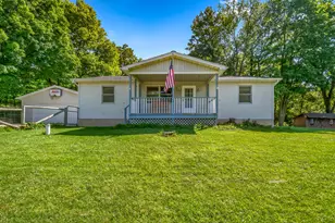 11441 Crampton Rd, Hillsdale, MI 49242 - Photo 9