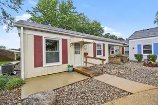 644 Village Ln, Jenison, MI 49428 - Photo 23